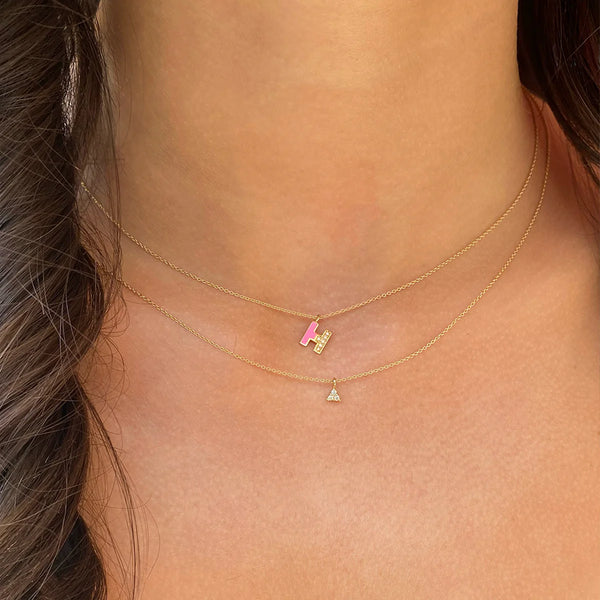 Üçgen Pırlanta Taşlı Kolye