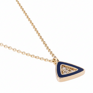 Üçgen Mineli ve Pırlanta Taşlı Kolye